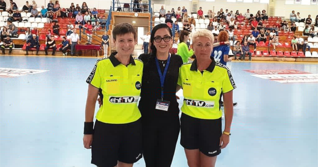 Në foto shihet delegatja e Federatës Evropiane të Hendbollit (EHF), Shqipe Bajçinca Brestovci.